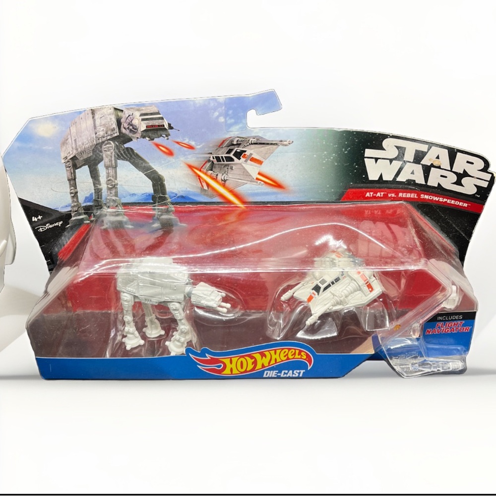 Hot Wheels Star Wars AT-AT vs Rebel Snowspeeder Die-Cast Model Ship Set Disney